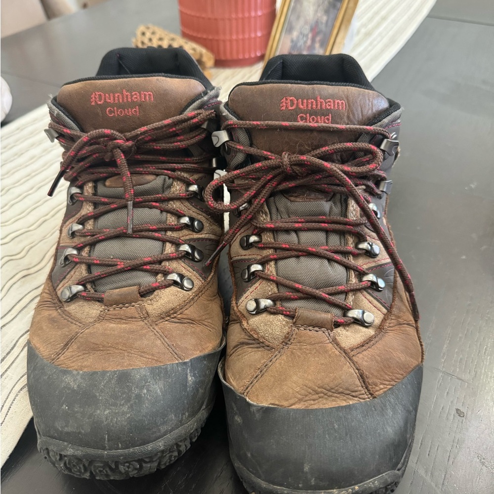 Dunham Men's Brown, Cloud Hiking Boots - 11.5 4E extra-wide